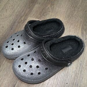 NWOT Women’s Lined Glitter Clog